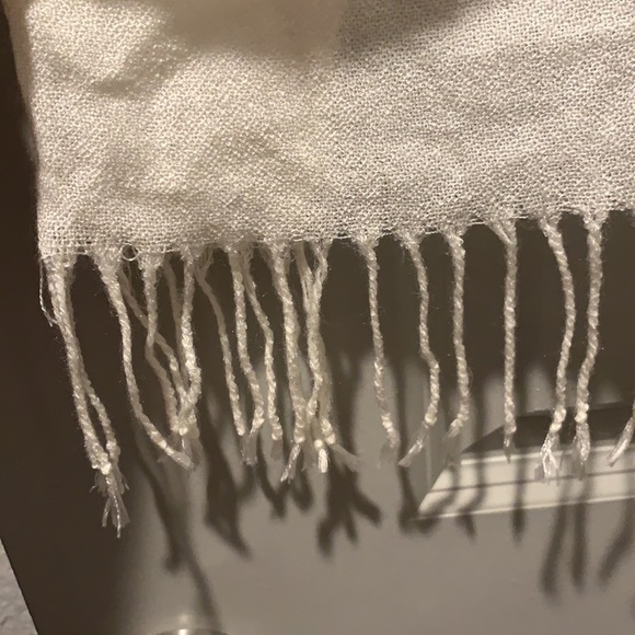 Pashmina scarf - Picture 2 of 3